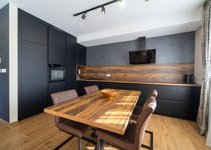 Laurier أوباتيا